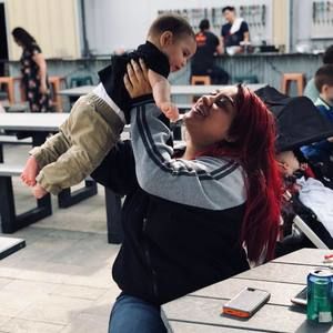 Meet your Posher, Leticia